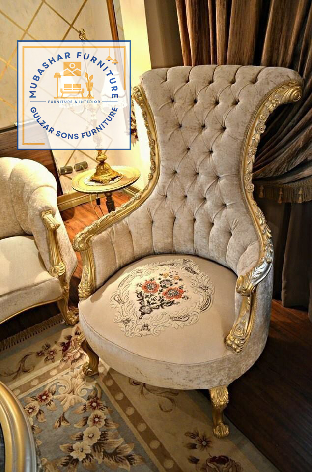 MUNAWATI ARM GOAL BEDROOM CHAIR